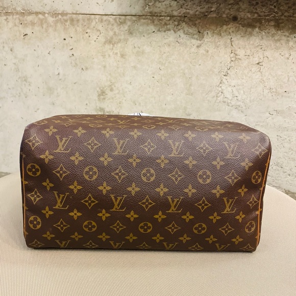 Authentic LV Speedy 35 Monogram📍SOLD - Picture 3 of 16